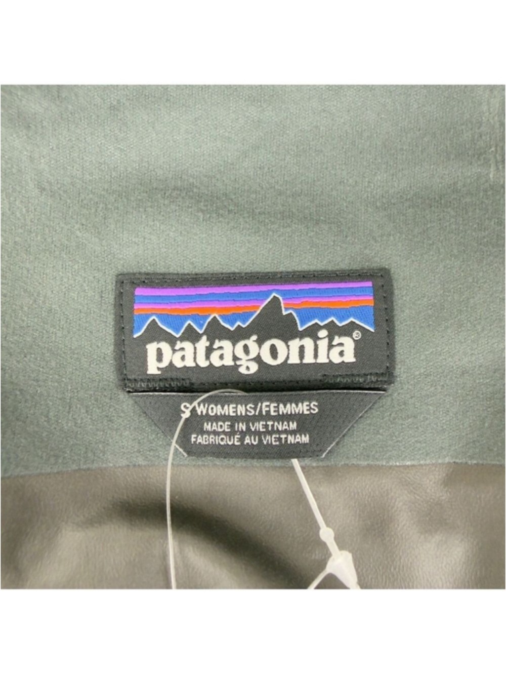 Patagonia NWT Women's Sz Small Calcite Gore-tex Green Jacket 84996 Style Number - Picture 2 of 16